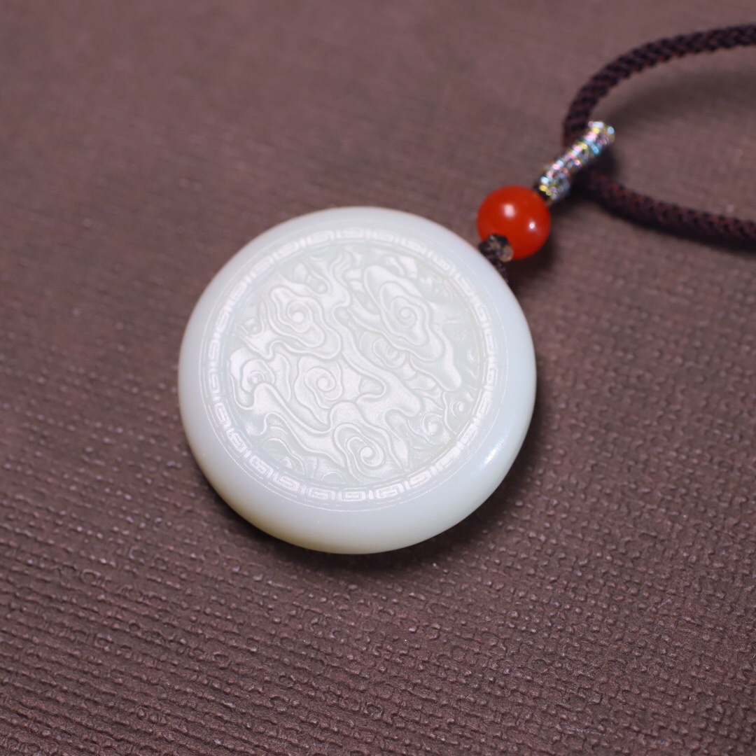 批发和田玉白玉祥云牌玉吊坠 云纹玉坠子挂件祥云圆牌 真玉配证书