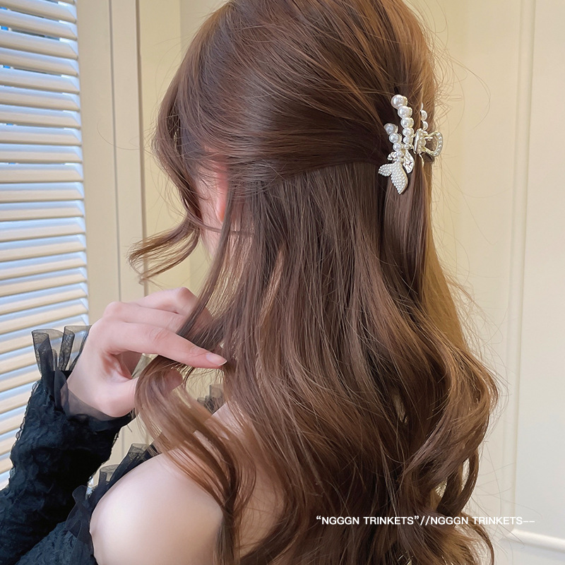 Pearl Butterfly Tassel Small Hair Grabbing Clip Metal Hair Clip Headdress Summer Back Head Fairy Shark Clip Barrettes Female