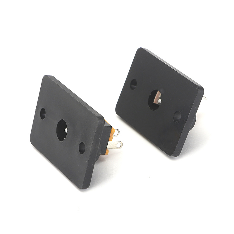 5x2.1插座螺丝固定