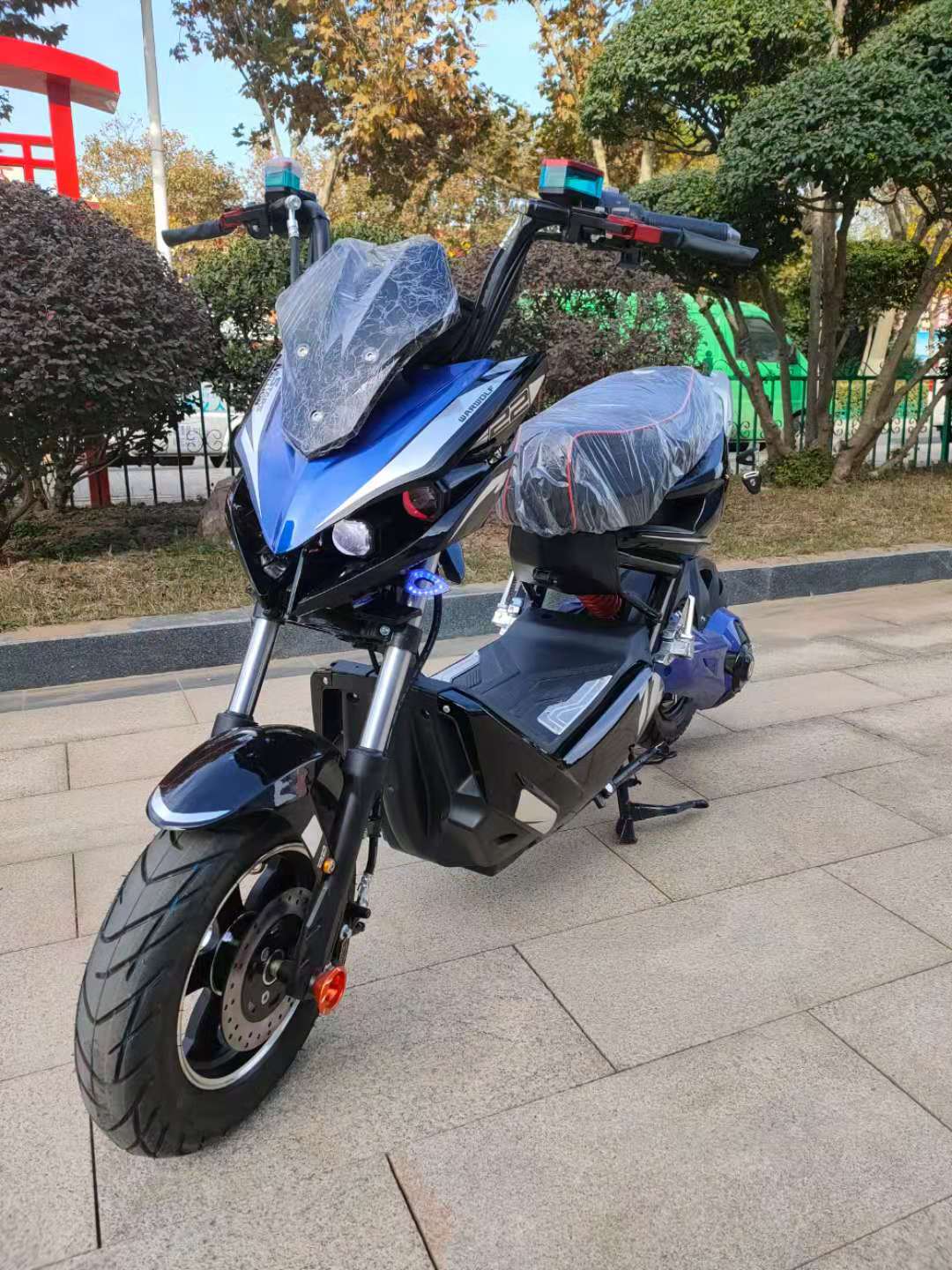 战狼电动车小极客x战警电摩爱雅玛迪款高速男女电瓶车电瓶车-阿里巴巴