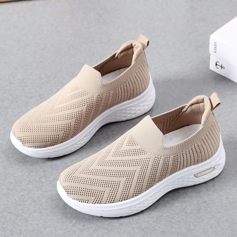 Sneaker Women 2023 New Foreign Trade Shoes Casual Soft Bottom Mom Shoes Fashion Sock Shoes Casual Shoes Factory Straight Hair