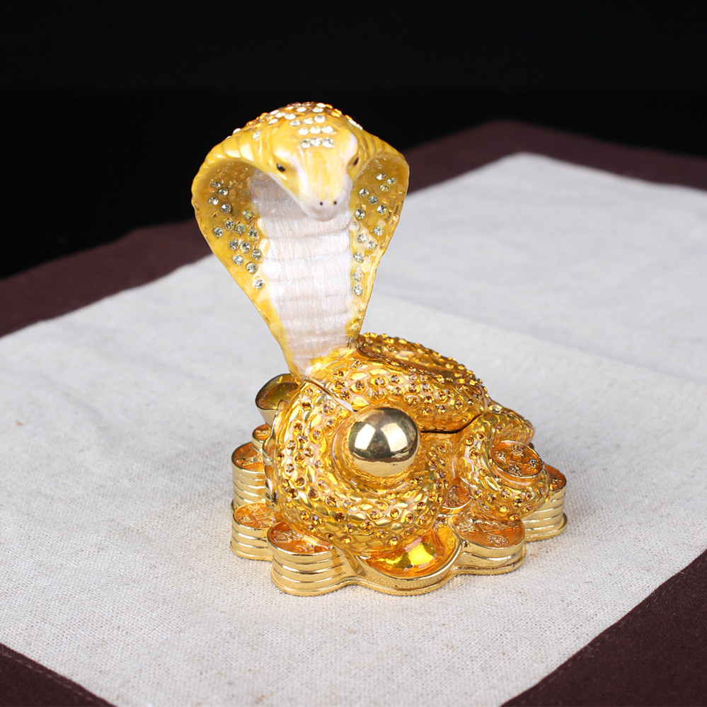 合金工艺珐琅彩首饰盒饰品彩绘镶钻招财风水元宝蛇摆件礼品眼睛蛇