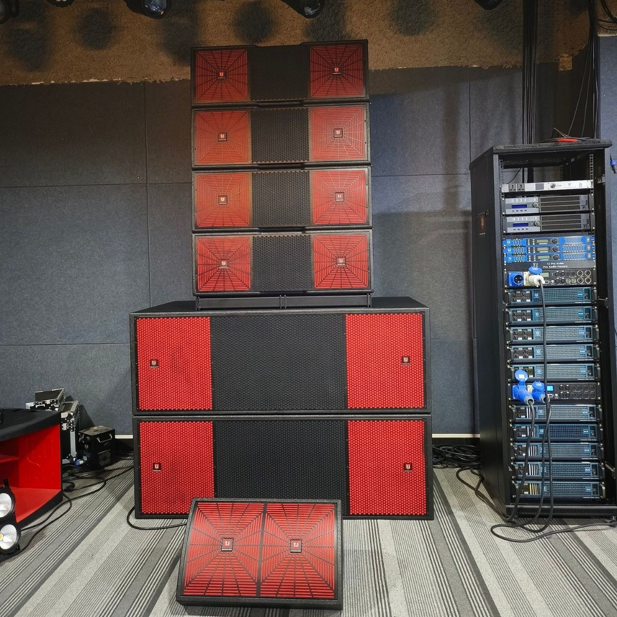 跨境电商热卖批发工厂价高质量双12寸3分频线阵音响设备舞台教堂