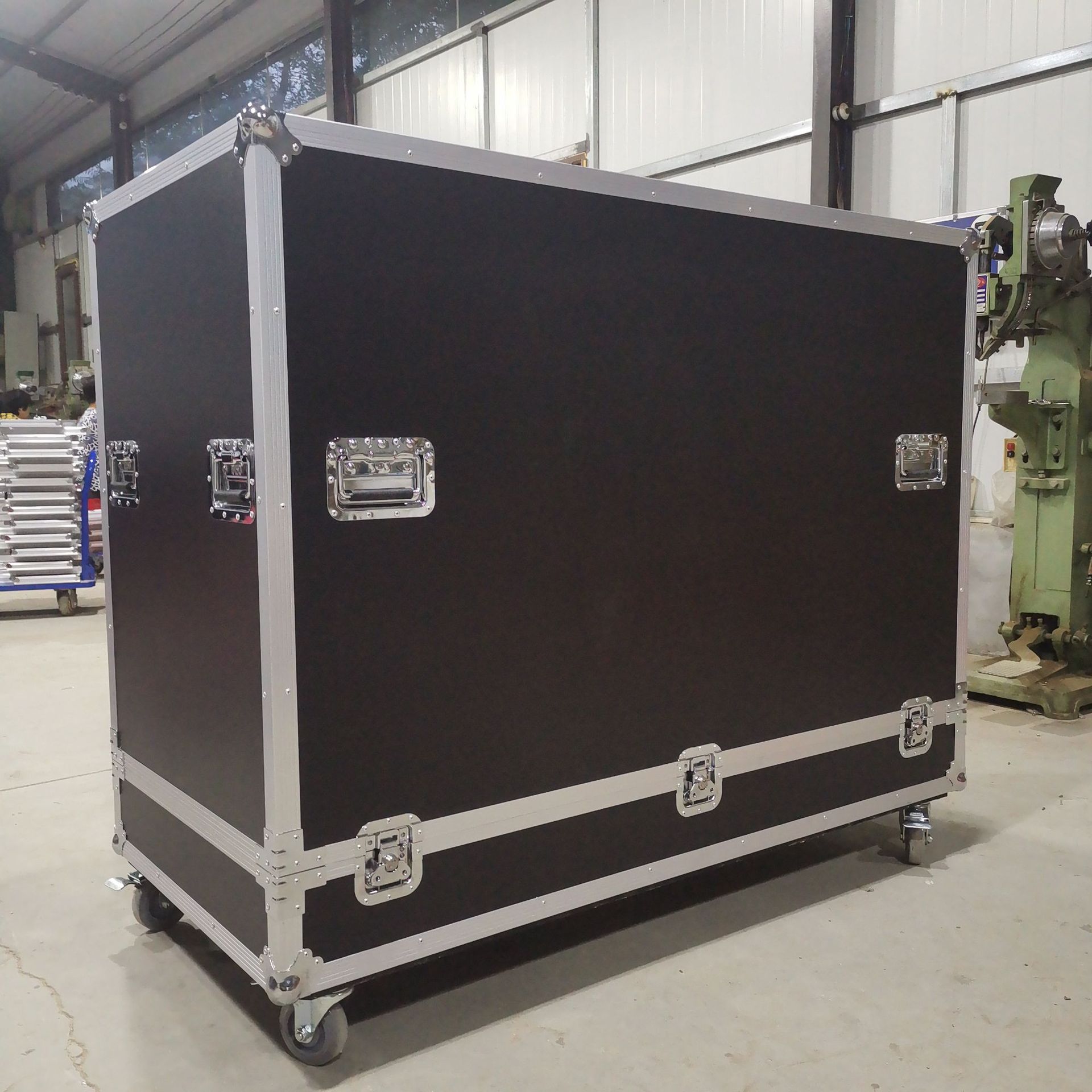 航空箱铝箱拉杆箱大型周转运输箱仪器仪表箱飞行器材拉杆箱周转箱