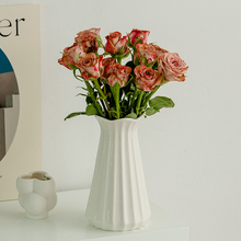 白色现代陶瓷花瓶水养鲜花干花装饰品摆件客厅餐桌摆件花器北欧