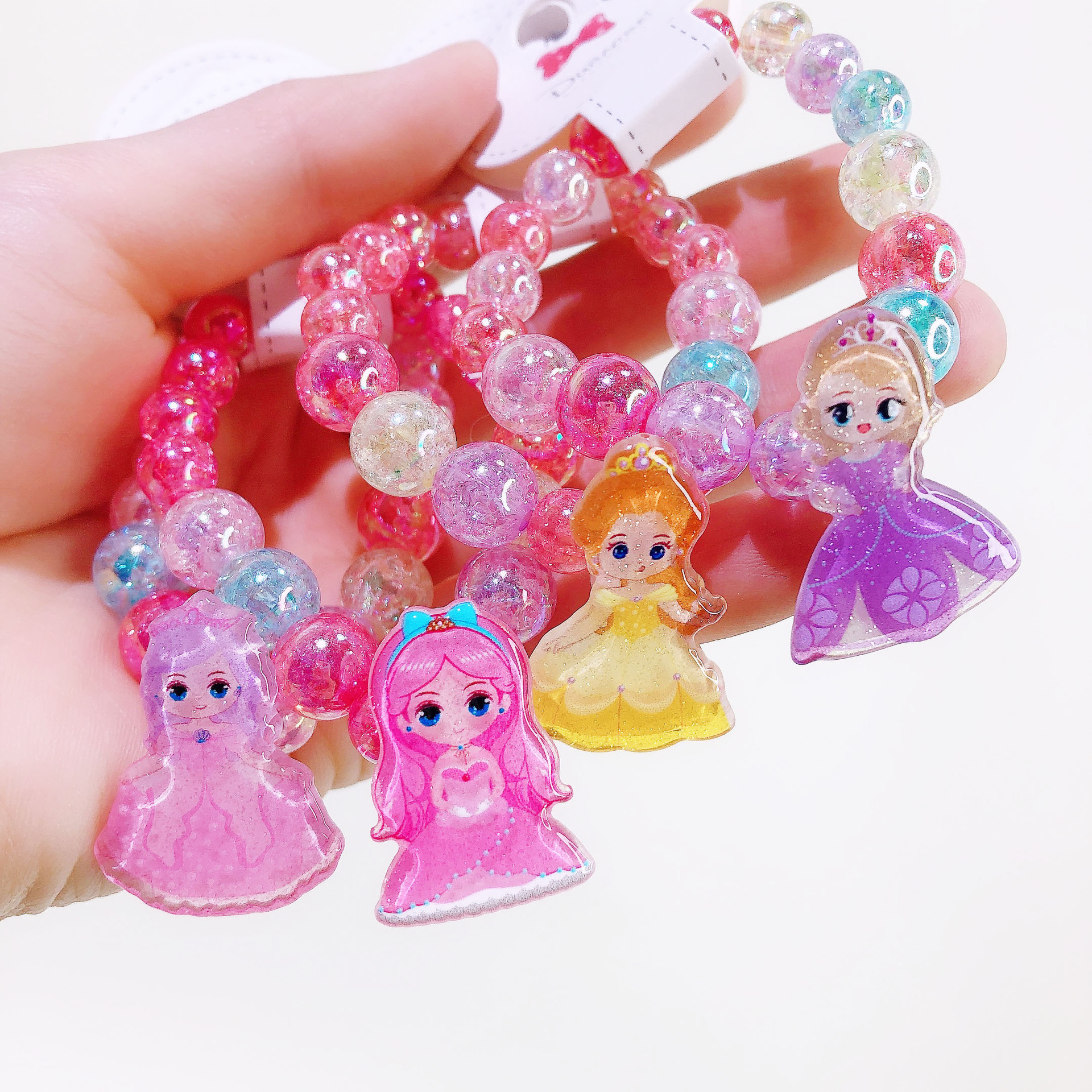 q萌公主手链宝宝手串有坠感弹性晶莹剔透爆裂珠子粉可爱手饰女童