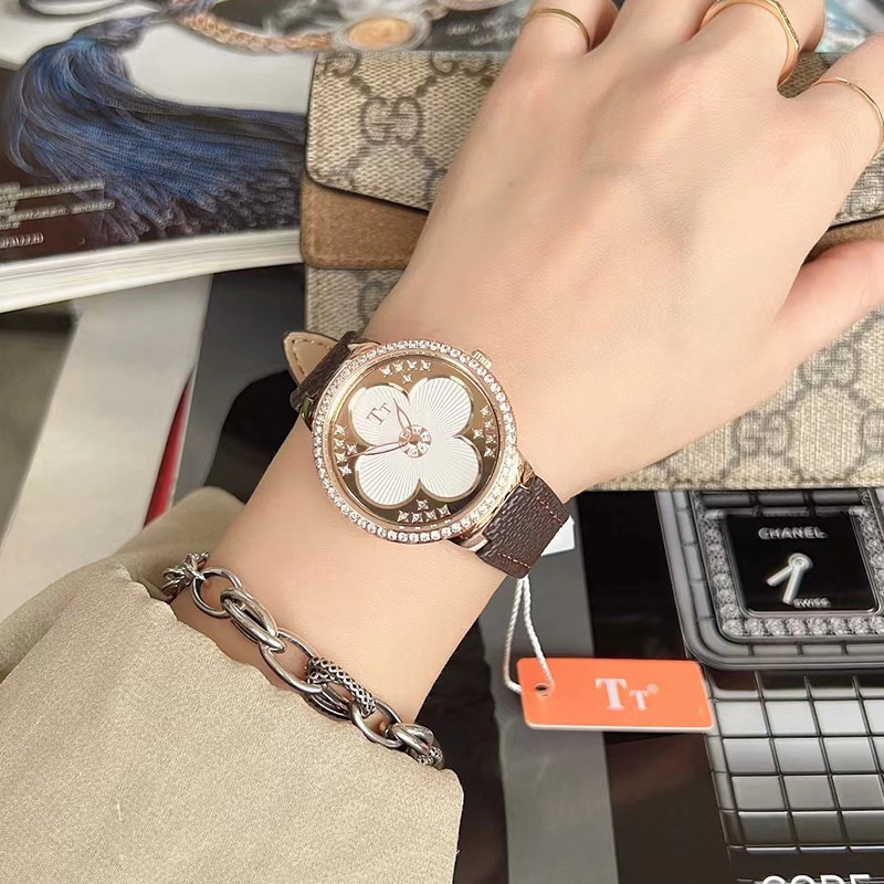 韩国tt正品四叶草手表女士皮带防水镶钻满天星复古时尚 直播爆款