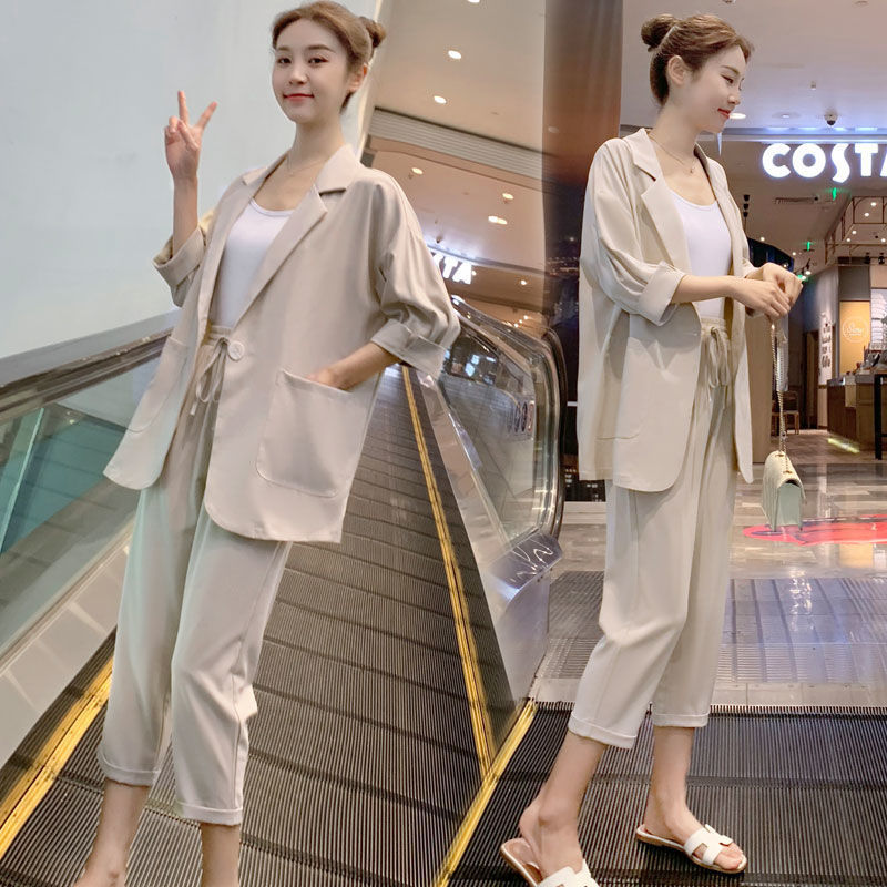 套装女春夏季学生休闲韩版时尚显瘦网红小西装上外套衣服两件套