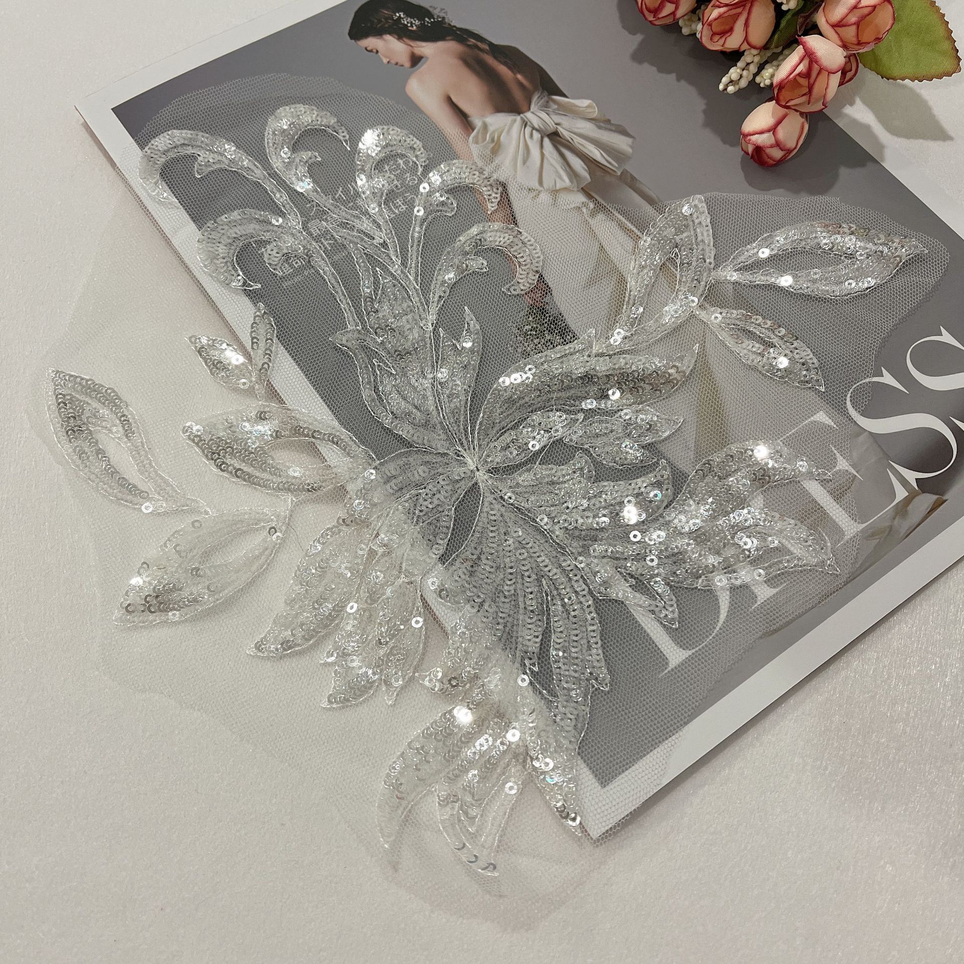 精致亮片贴花婚纱礼服童装女装衣服花边辅料diy刺绣补丁花片花朵