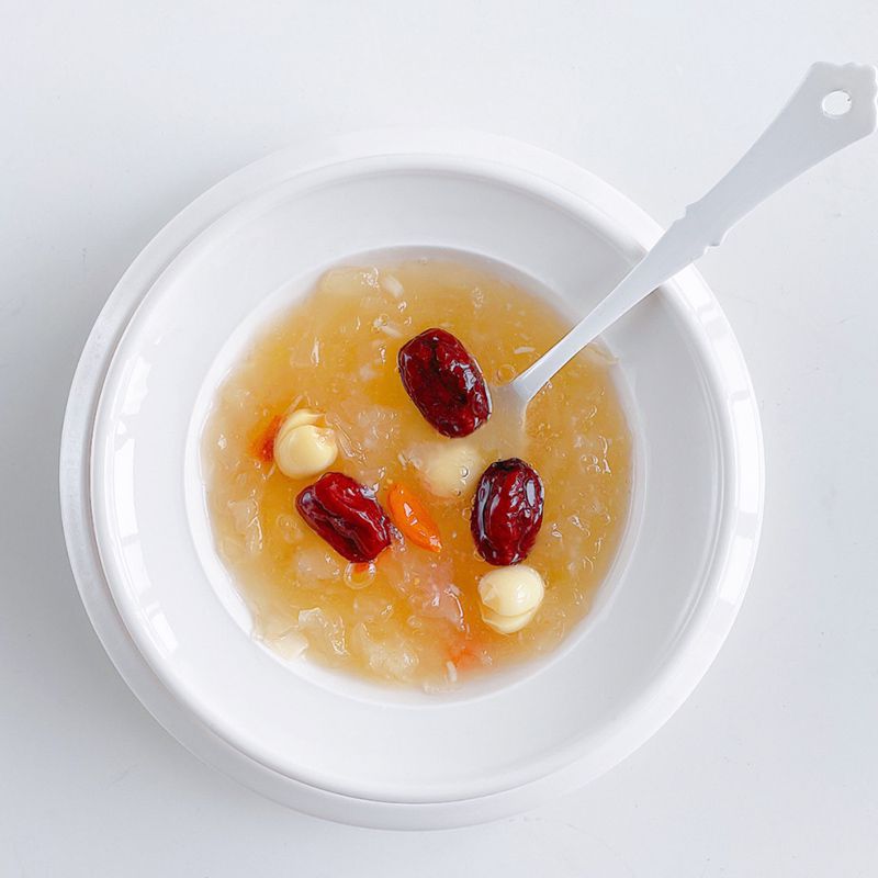木耳莲子羹