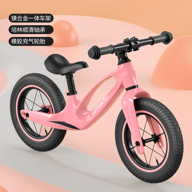 Children's Balance Car Non-Pedal Scooter 2-6 Years Old Baby Bicycle Scooter Toddler Children Sliding Stroller