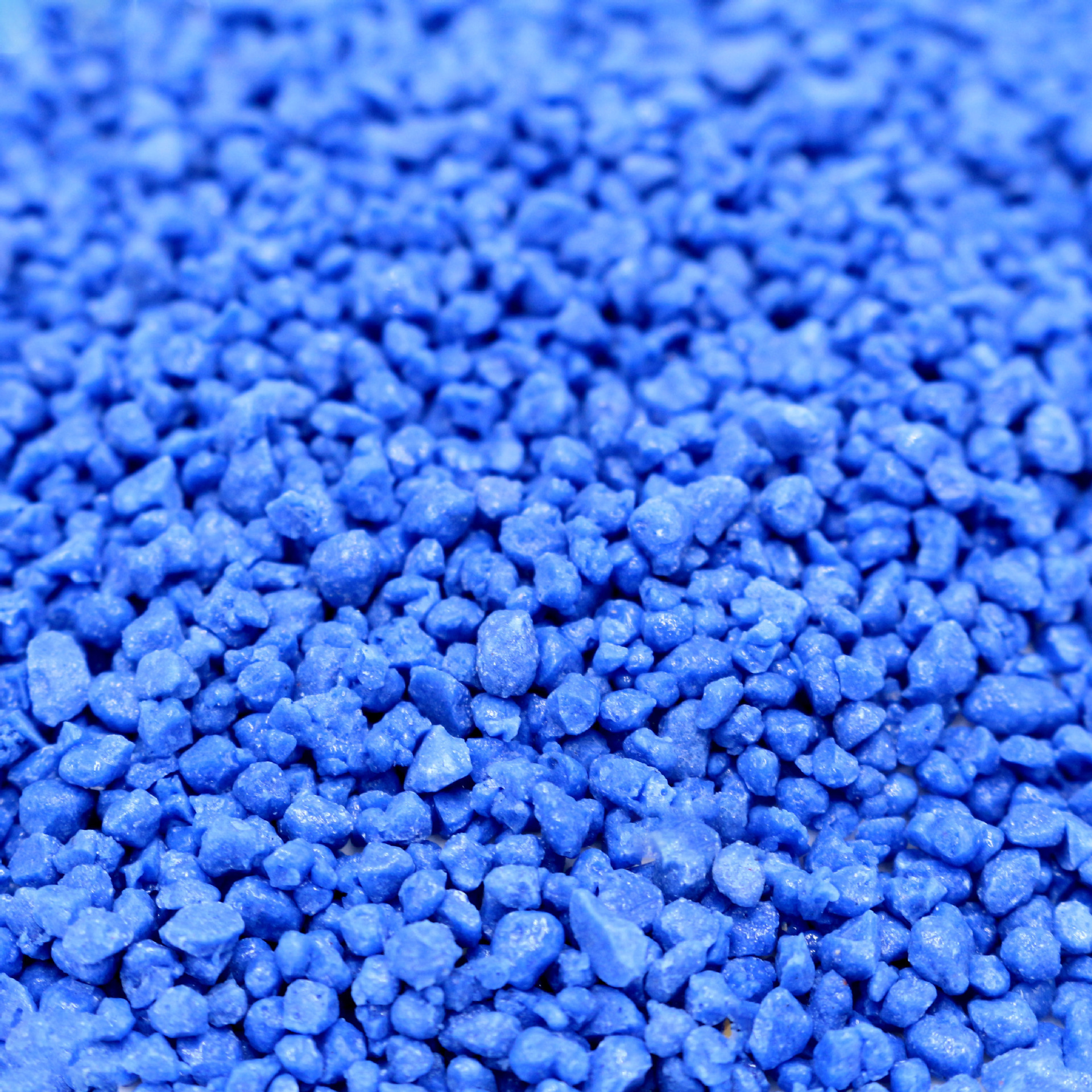 彩色陶瓷颗粒 操场跑道公路用陶瓷颗粒地坪防滑用多规格陶瓷颗粒