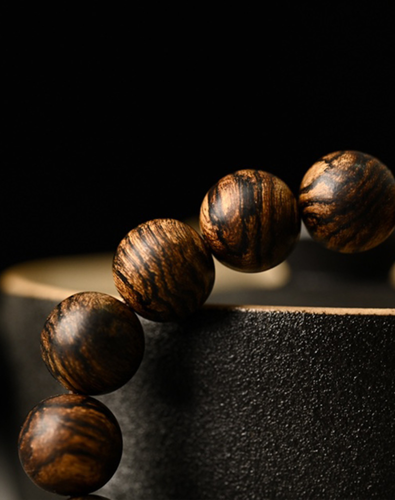 达拉干12mm沉香手串高油脂老料虎纹佛珠九分沉香手链念珠一件代发