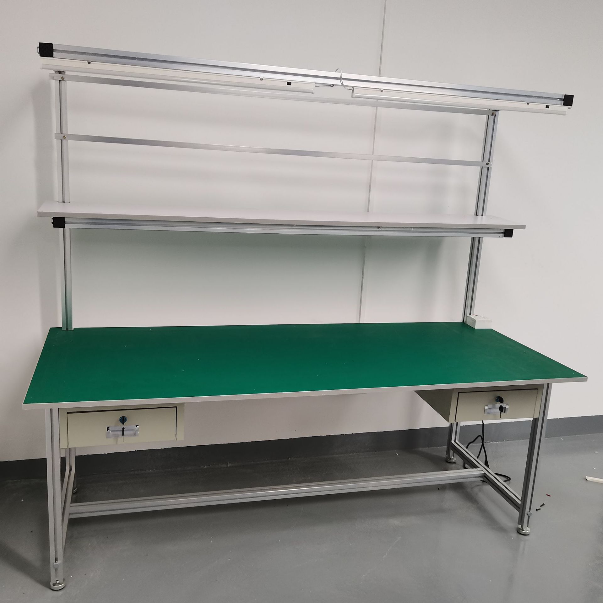 防静电工作台电脑维修检验桌车间电商双面带灯操作打包台厂家批发