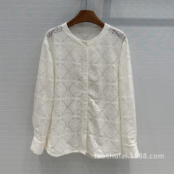 bc68938 绣花蕾丝衬衫甜美优雅少女风宽松显瘦百搭圆领开衫上衣秋