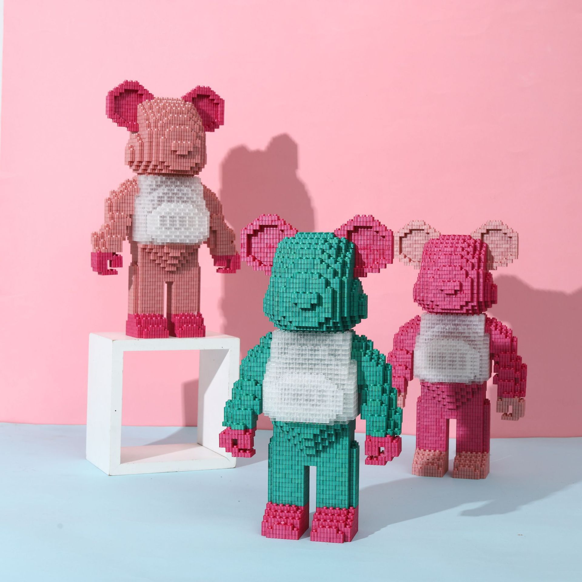 兼容乐高积木抖音网红暴力熊礼物拼插小颗粒积木批发包邮地摊货源