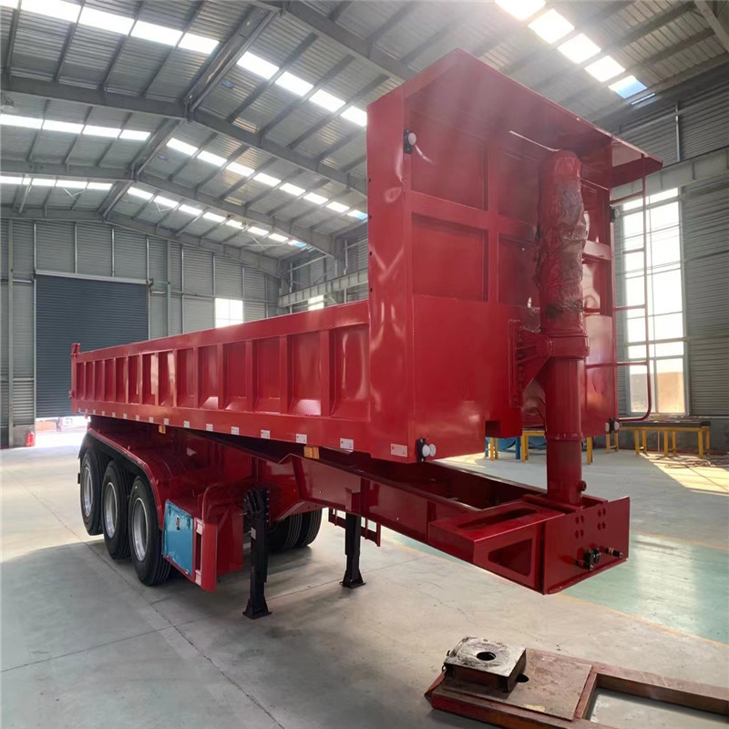 生产半挂车类型有,仓栅半挂车,车辆运输半挂车,粉粒物料罐式半挂车,集