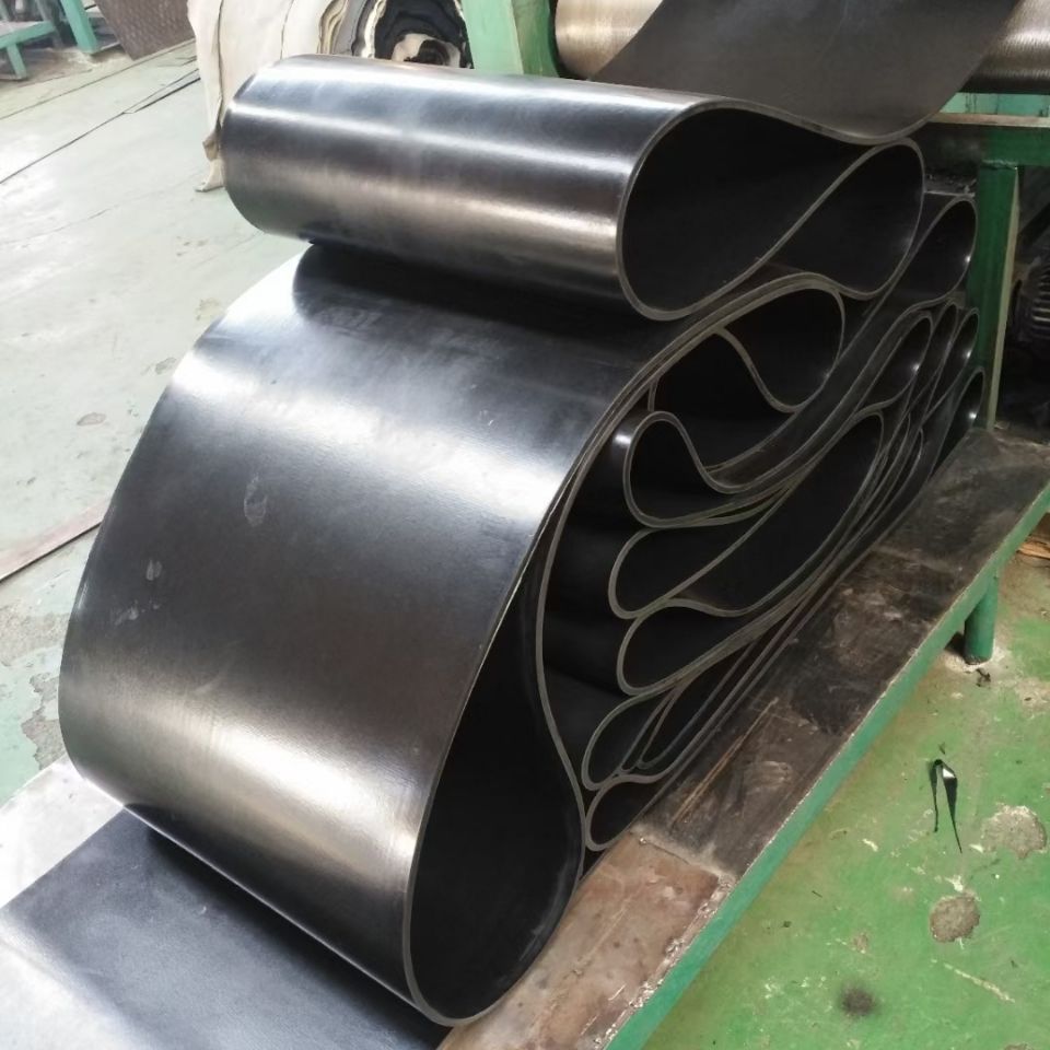 铺车底橡胶板牛羊槽子橡胶输送带铺产床防滑垫夹线耐磨货车橡胶垫