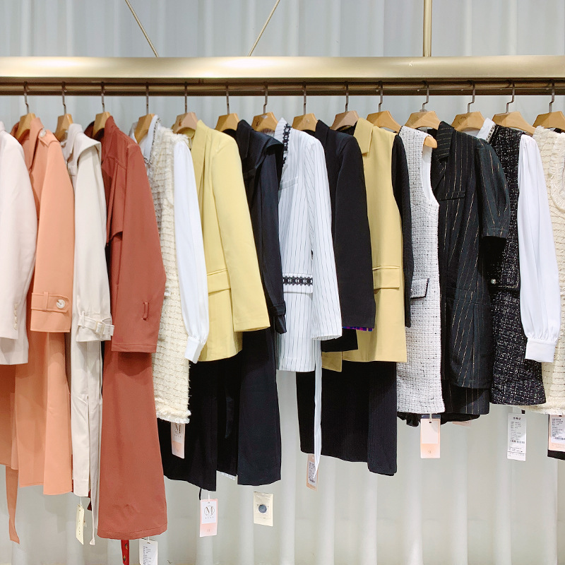 拉夏贝尔/乐町女装撤柜ein言专柜正品网红小西装实体直播工厂货源