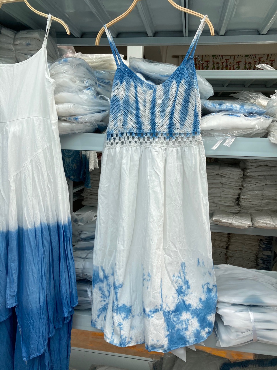 植物染系列春夏季新品休闲裙子女蓝染渐变白族手工扎染草木染裙子