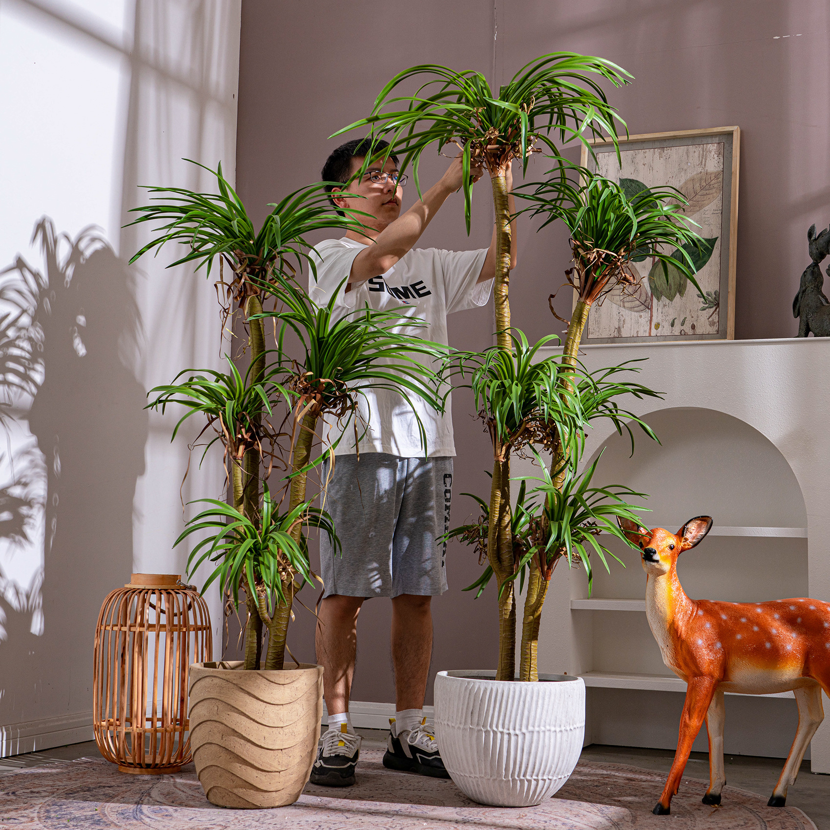 大型高端轻奢龙血树仿真花千年木植物室内仿生绿植假树造景观摆件