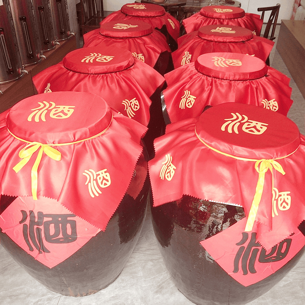 低价批发源头宜宾五粮浓香型散装白酒42度52度原浆纯粮老酒