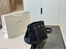 prada/普拉达女包黑金菱格尼龙购物袋降落伞单肩斜挎包中古托特包