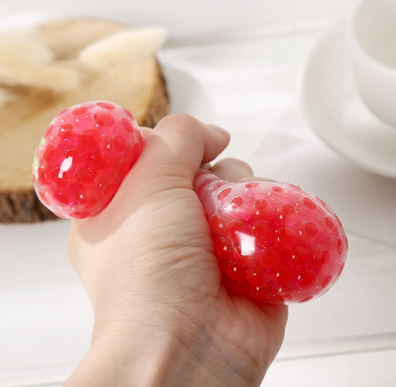 新款发泄球解压玩具 水果葡萄球trp新奇特玩具地摊货源批发