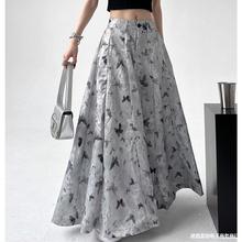 新中式银灰色马面裙女2024春季新款时尚蝴蝶女装中国风半身裙