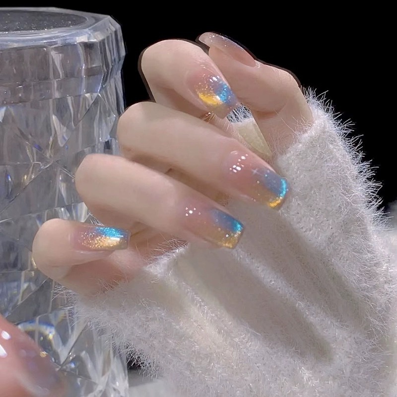 双色渐变冰透蓝色猫眼穿戴甲显白可拆卸成品批发指甲片法式美甲