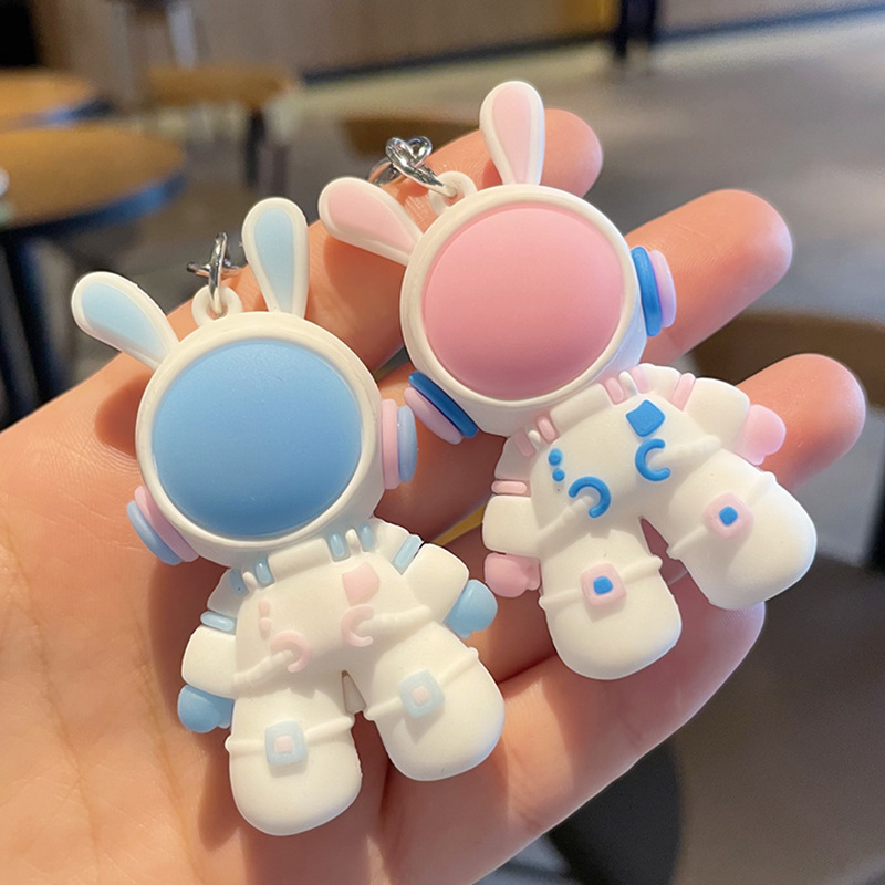 Wholesale Cartoon Space Rabbit Car Key Ring Cute Creative Backpack Pendant Astronaut Bag Ornaments Small Gift