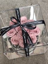 永生花抱抱桶亚克力罩玫瑰礼盒送女朋友送老婆生日礼物告白情人节
