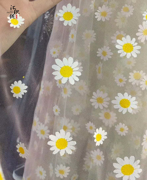 新款锦纶网纱印花面料 双色小雏菊太阳花胶印 网红时装礼服用料