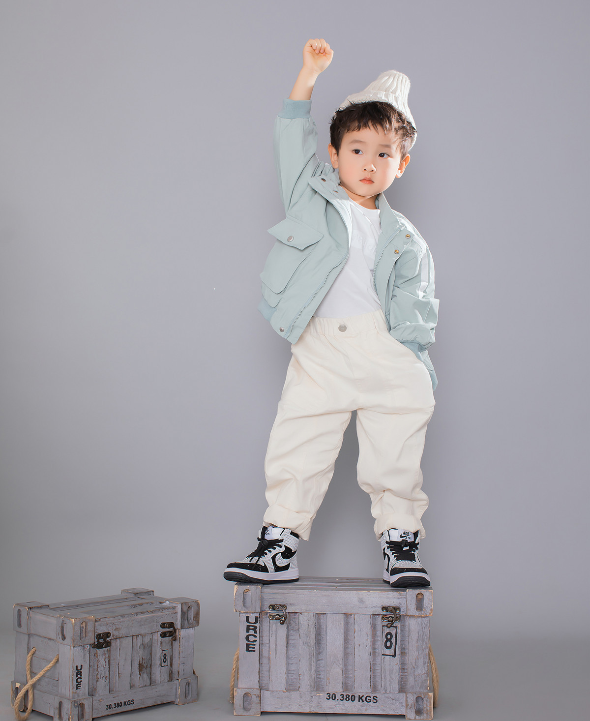 展会影楼潮牌儿童摄影服装4--6岁男孩中童拍照套装洋气个性走秀服