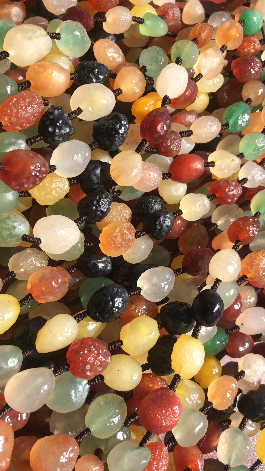 批发阿拉善戈壁原石玛瑙彩色项链配饰