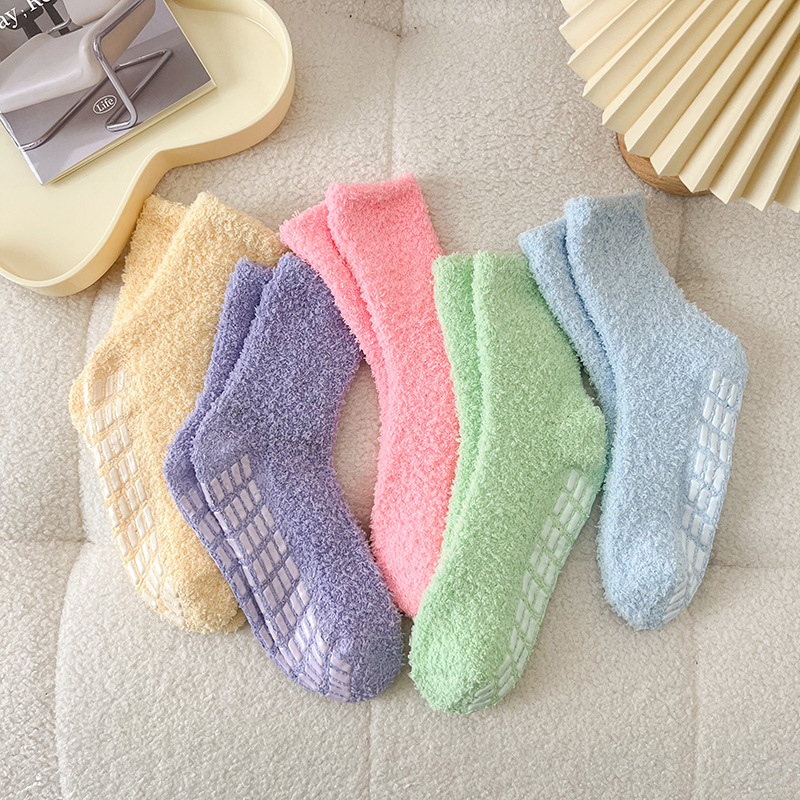 秋冬糖果色点胶珊瑚绒女袜批发加厚保暖半边绒睡眠袜马卡龙地板袜