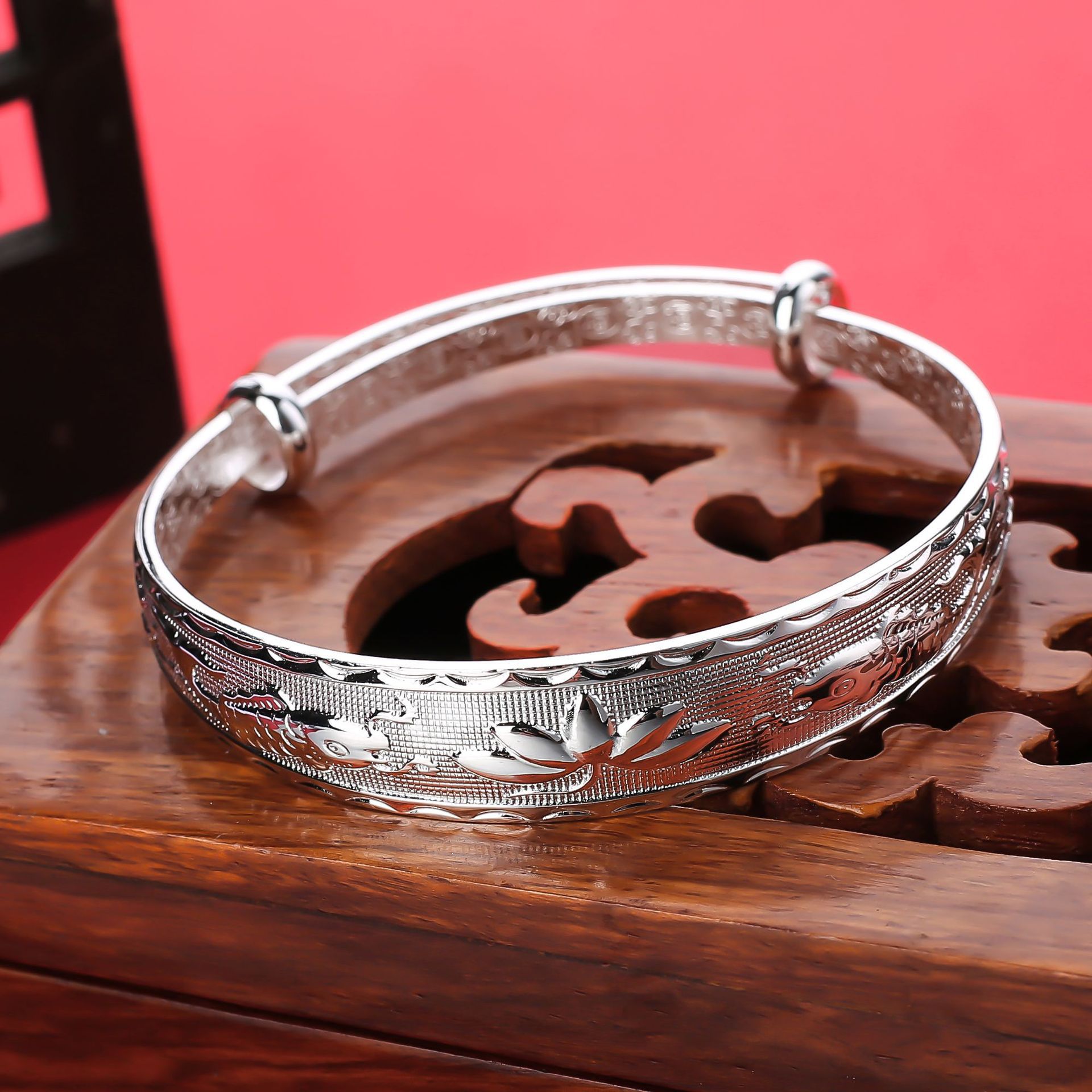 镀厚银精品贵妃12mm推拉手镯 健康长寿福禄车花铜镀银手镯批发