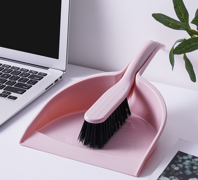 Mini Desktop Cleaning Brush