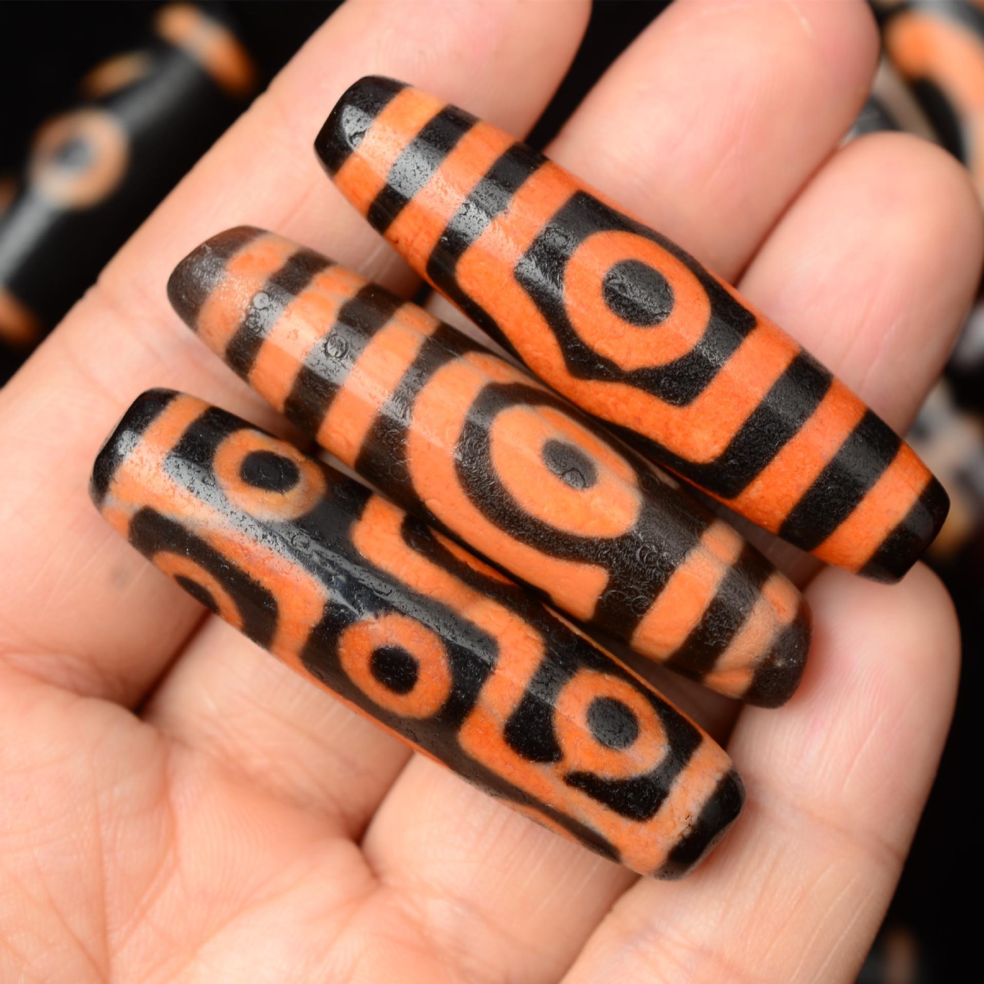 西藏天然朱砂天珠正品红肉高油包浆牛毛纹风化至纯钥匙孔天珠