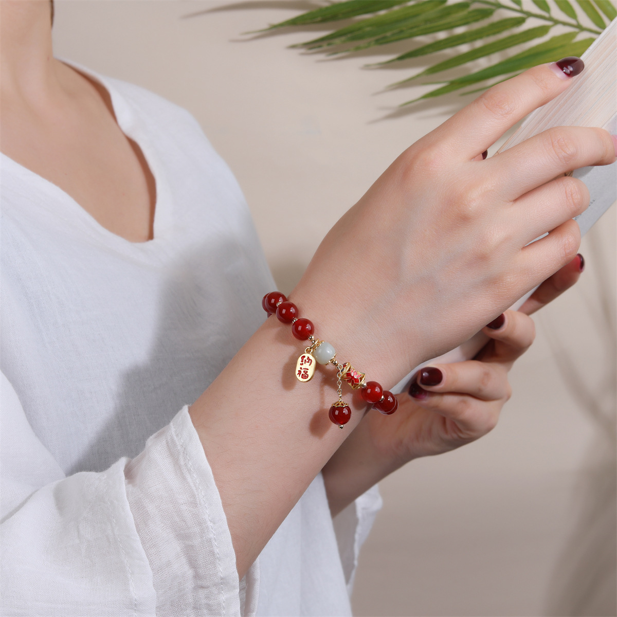 Natural Red Agate Bracelet for Women Wholesale Red Agate Single Circle Bracelet Color Retaining Copper Accessories Red Agate Fashion Drip