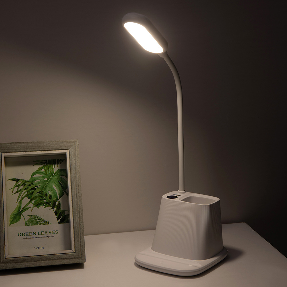 新款t9简约数显灯学生宿舍桌面笔筒台灯卧室多功能智能护眼学习灯