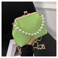 时尚小香风珍珠手提包2023女韩版褶皱个性ins洋气单肩斜挎贝壳包