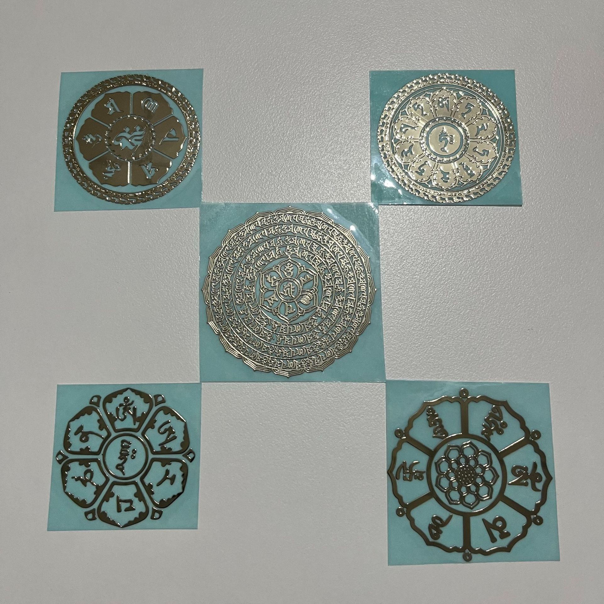 电镀铜镍标定制六字真言生手机贴纸免费设计logo不干胶金属标加工