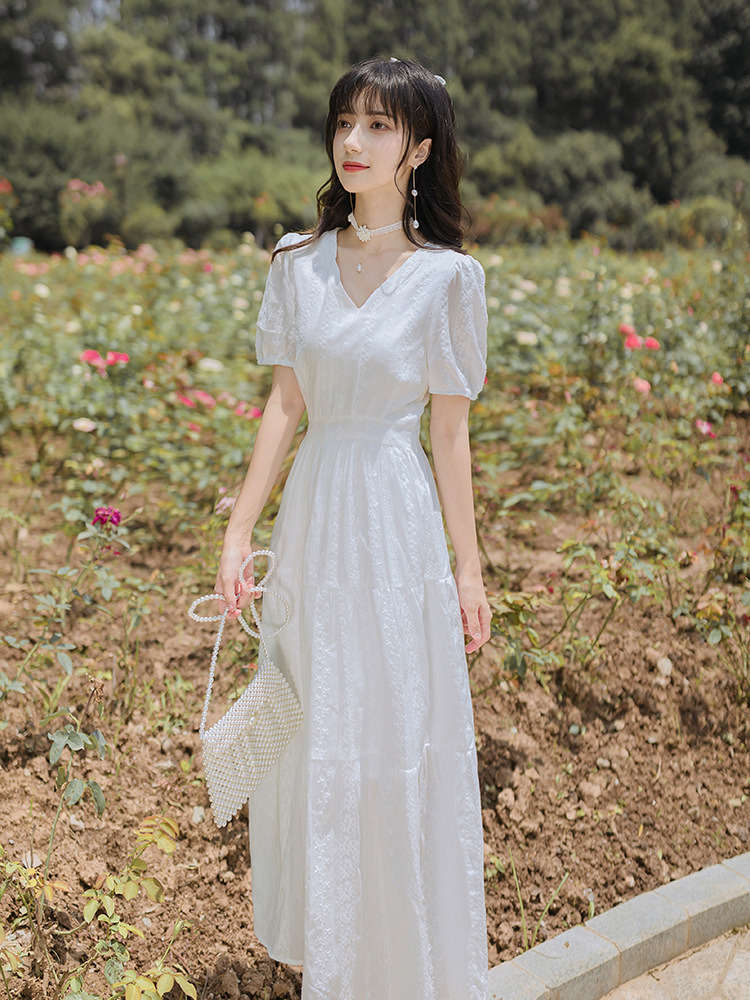 白色裙子2021年夏季新款连衣裙女仙气质法式显瘦初恋裙长裙夏天