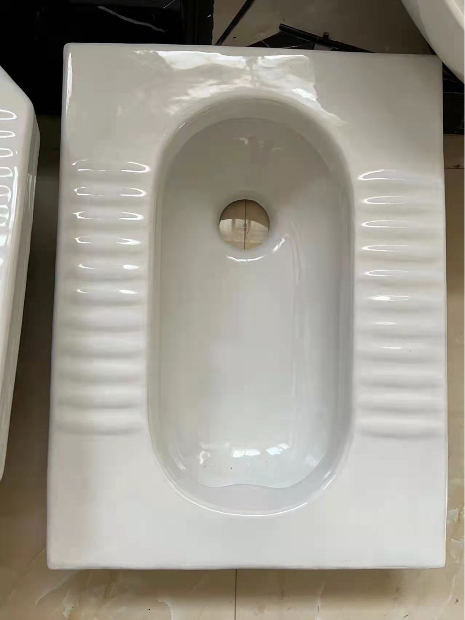 蹲便器八角蹲便器直冲蹲便器蹲坑陶瓷农村改厕专用防臭白色大便器