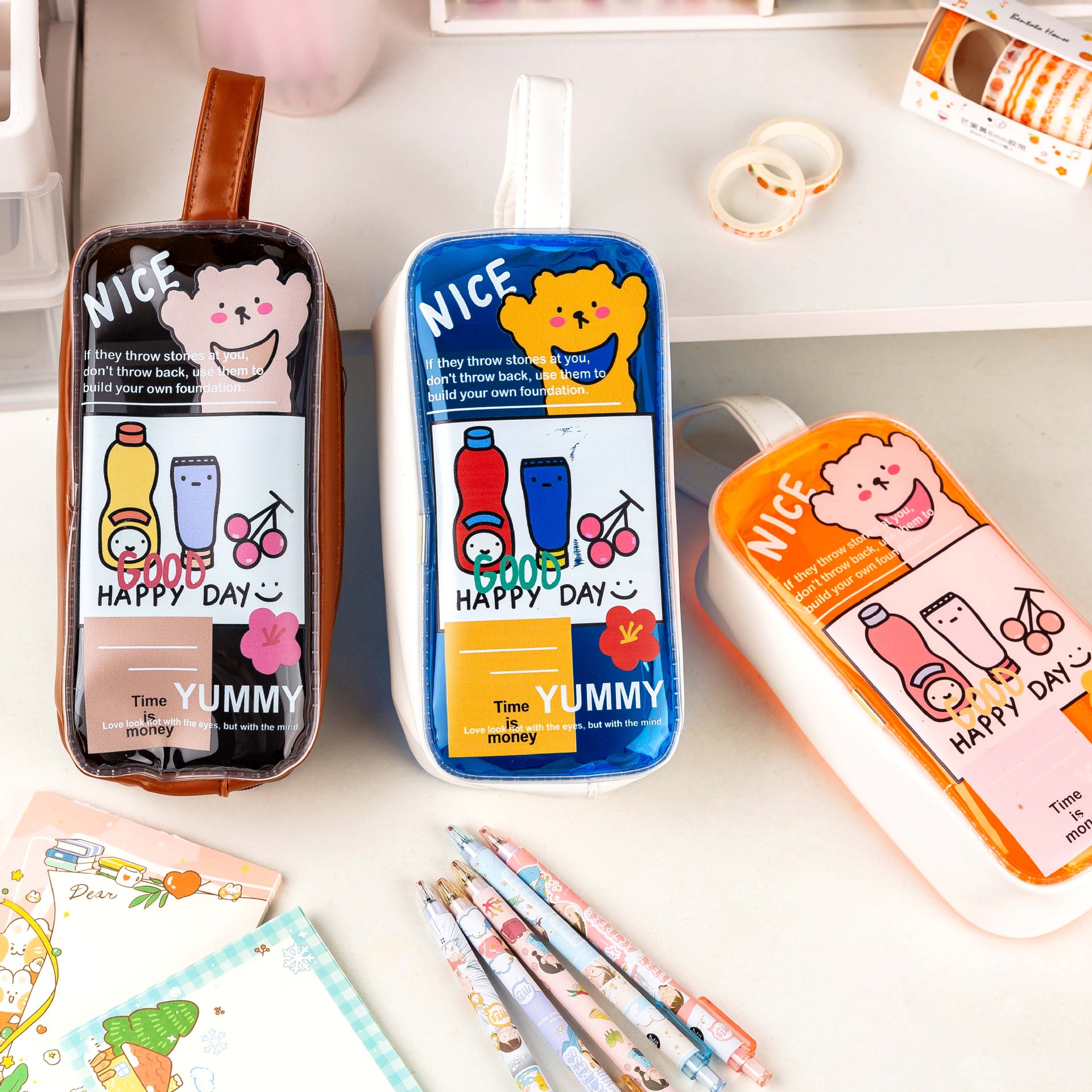大容量笔袋ins日系高颜值学生女孩可爱卡通文具袋卡通化妆包