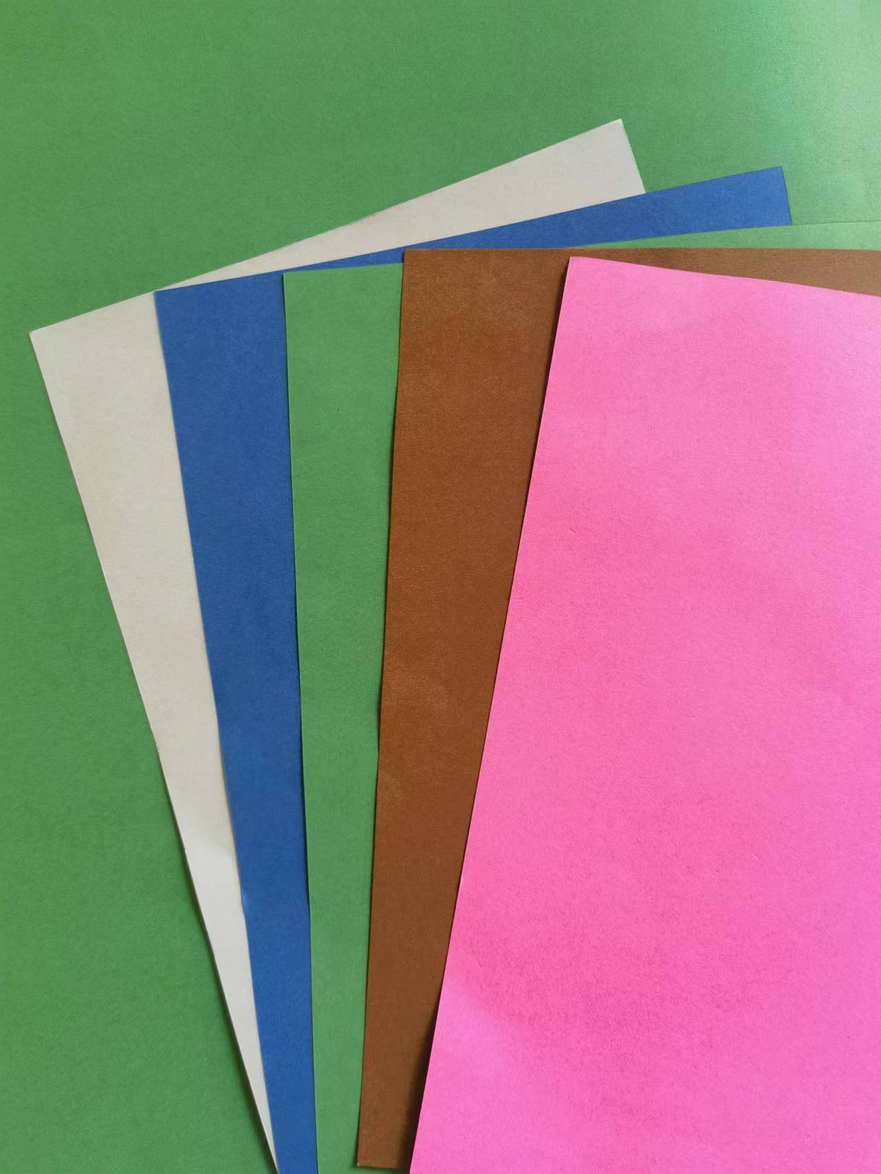 厂家批发70克110克浅宝蓝浅墨绿浅咖啡浅灰彩色双胶纸正大度全开