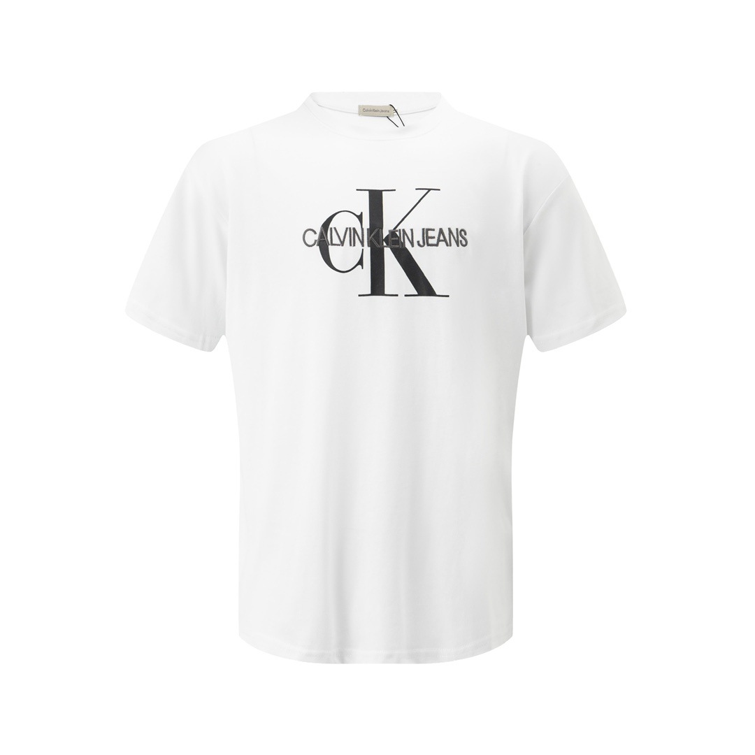 2024ck新春短袖打底衫男休闲圆领透气运动体恤红色经典时尚上衣潮