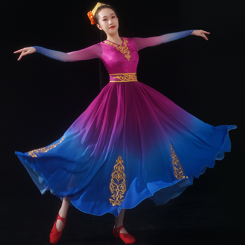 新疆舞蹈服装演出服新款少数民族风大摆裙维吾族表演连衣裙女艺考