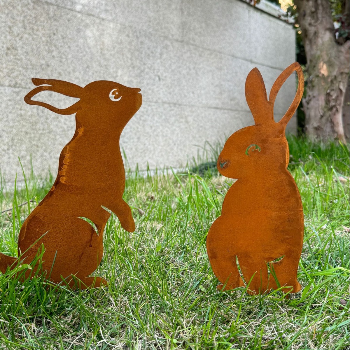 跨境热卖绣色金属创意铁艺松鼠兔子庭院装饰艺术户外草坪动物